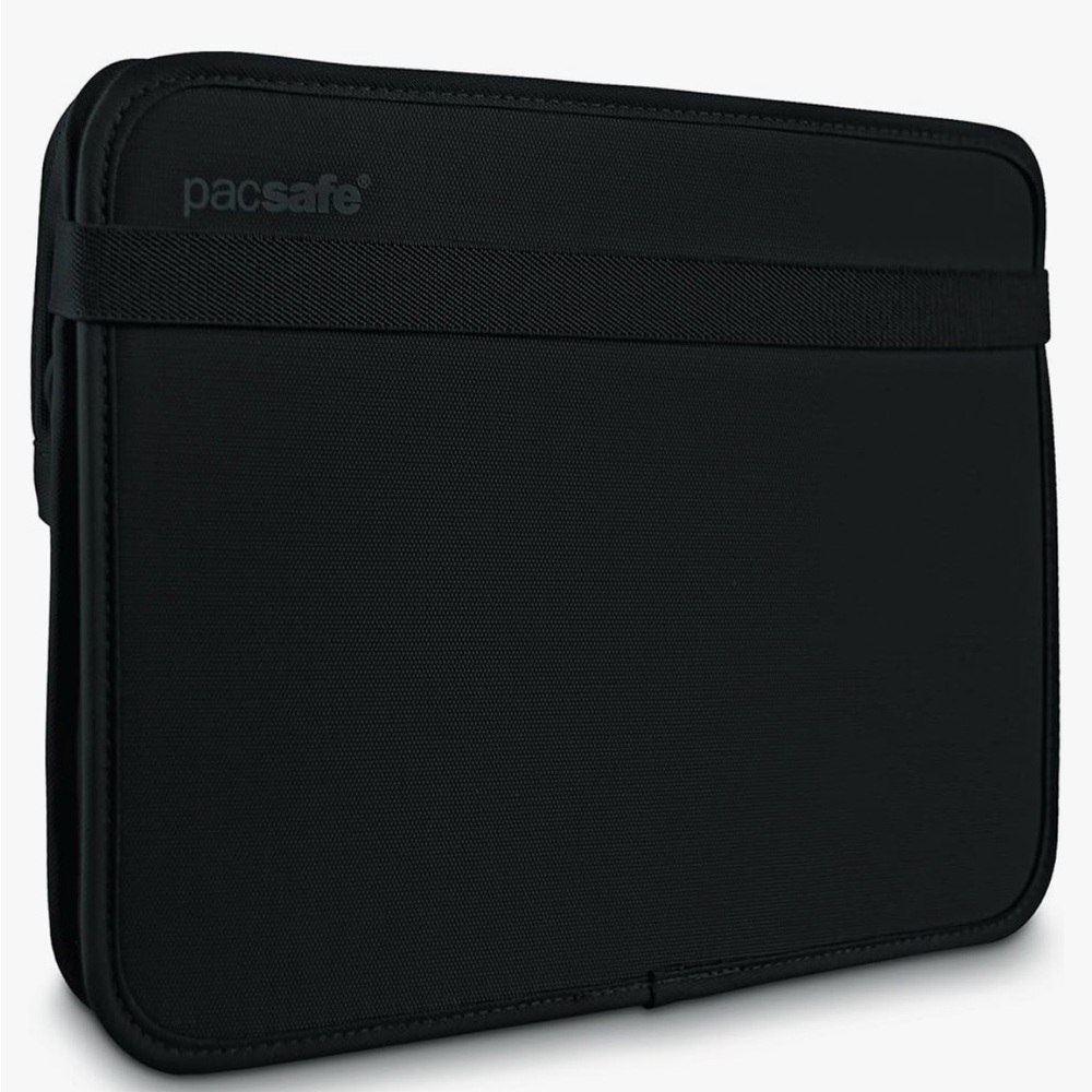 Pacsafe RFID Tablet Sleeve